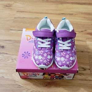 Toddler Girl Light Up Shoes💕